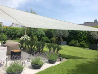 Sonnensegel aufrollbar - SunFurl, E1 RM bis 45m² / 65m² bis 45m² Mesh 370
